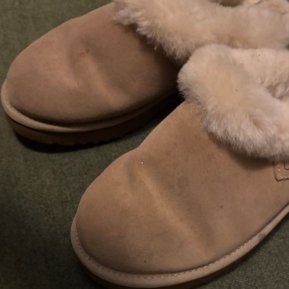 UGG Beige Slippers with Plush Lining - Picture 6 of 13